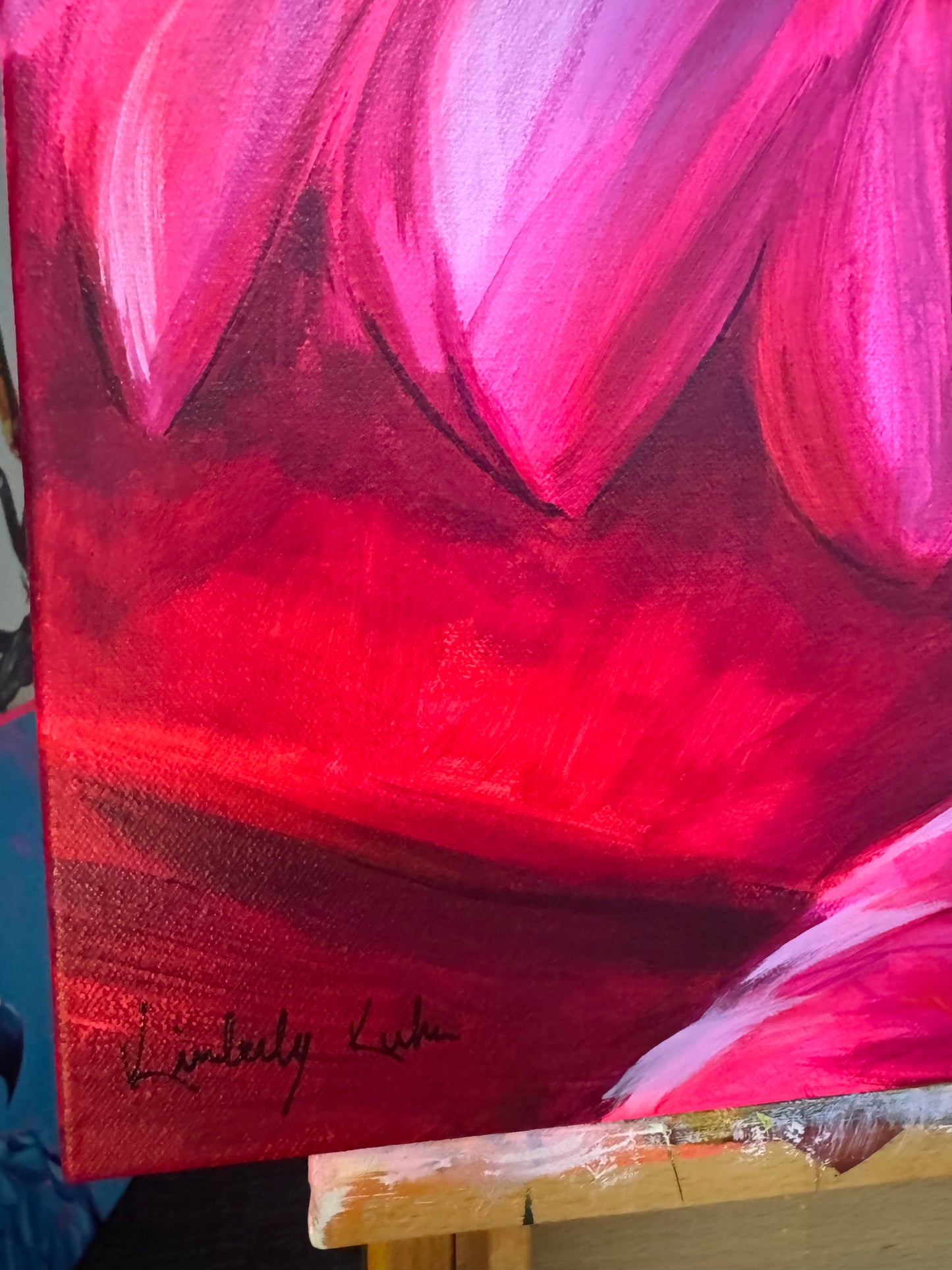 FLIRTY & FABULOUS